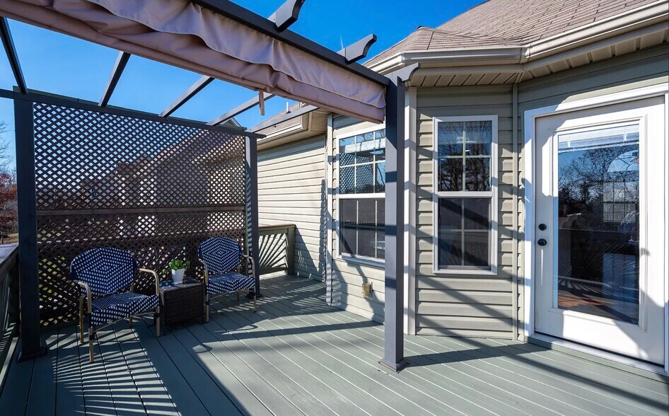 Building Photo - 7356 Landlock Dr