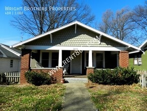 Building Photo - 2215 Highland Ave