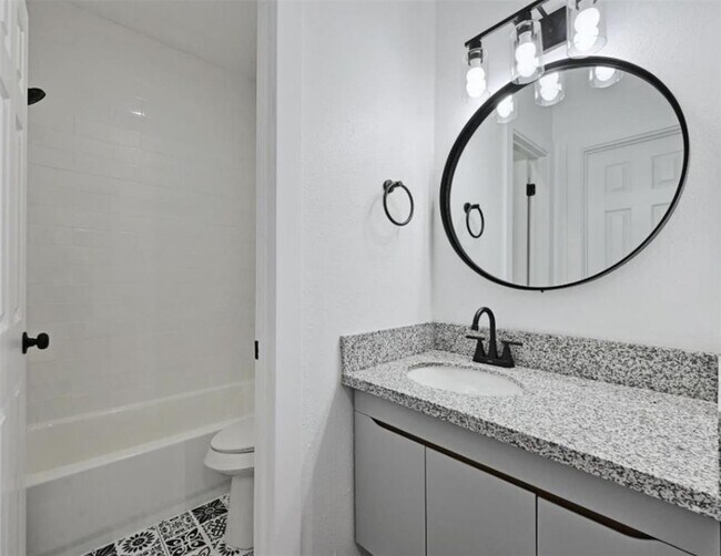 Building Photo - 9508 Kempler Dr