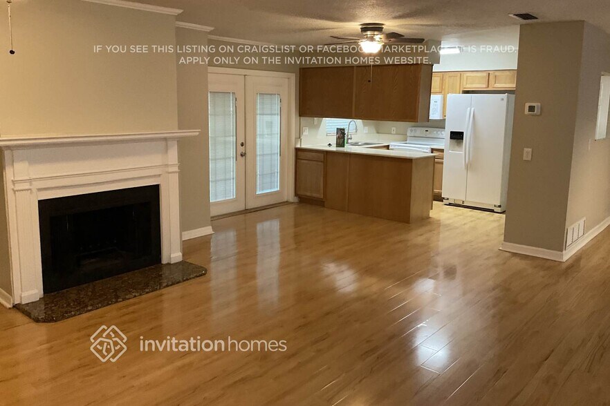 Building Photo - 313 Alpine St