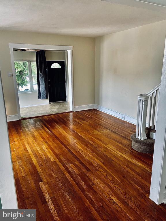 Building Photo - 4617 Silverwood St
