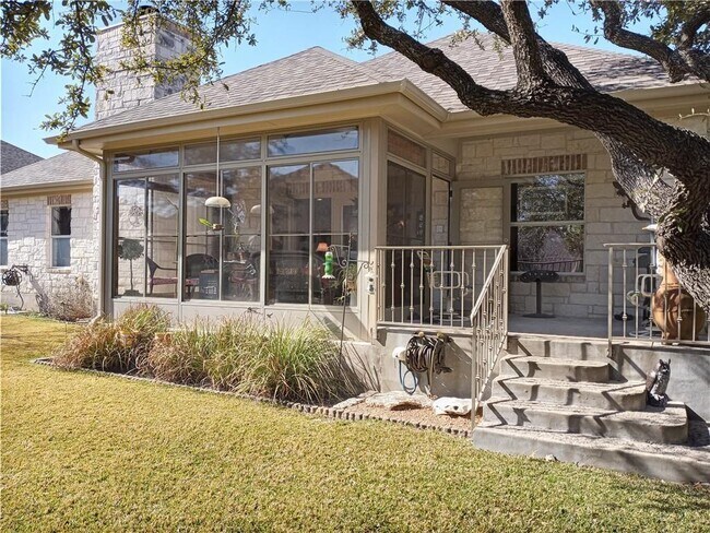 Building Photo - 105 Terlingua Trail