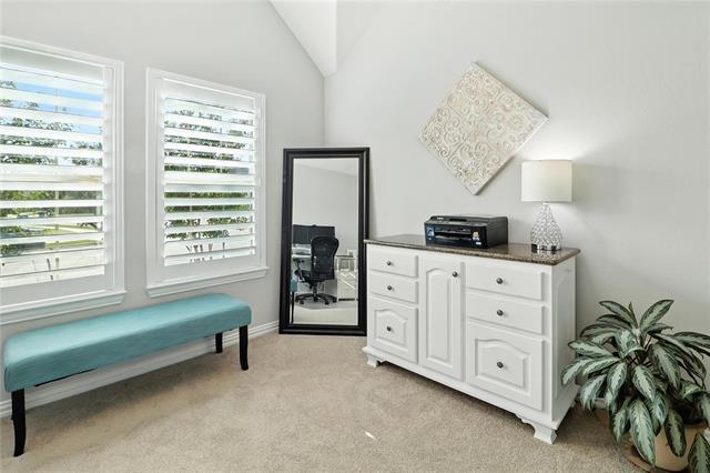 Building Photo - 5512 Pebble Dr