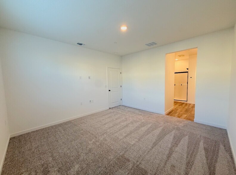 Building Photo - 4735 Sami Jo Dr