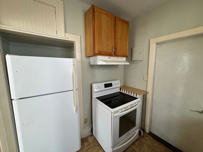 Building Photo - 787-789 Aurora Ave