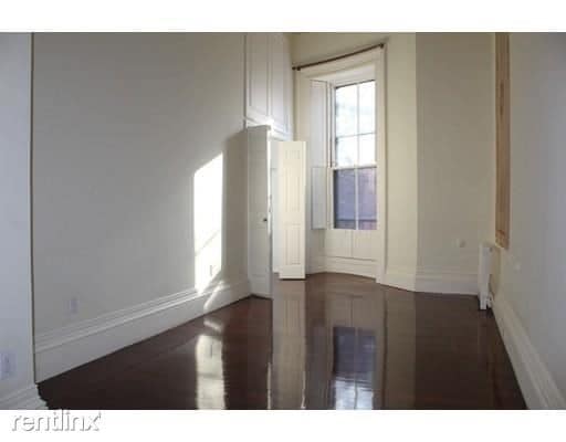 Building Photo - 2 br, 1.5 bath  - 121 Beacon St #3