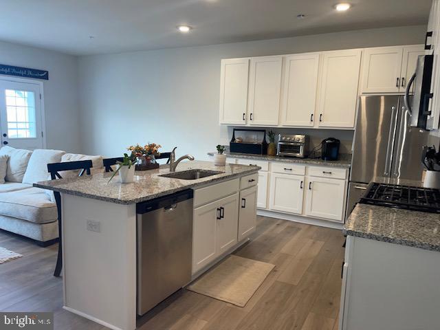 Building Photo - 6 N 8th St