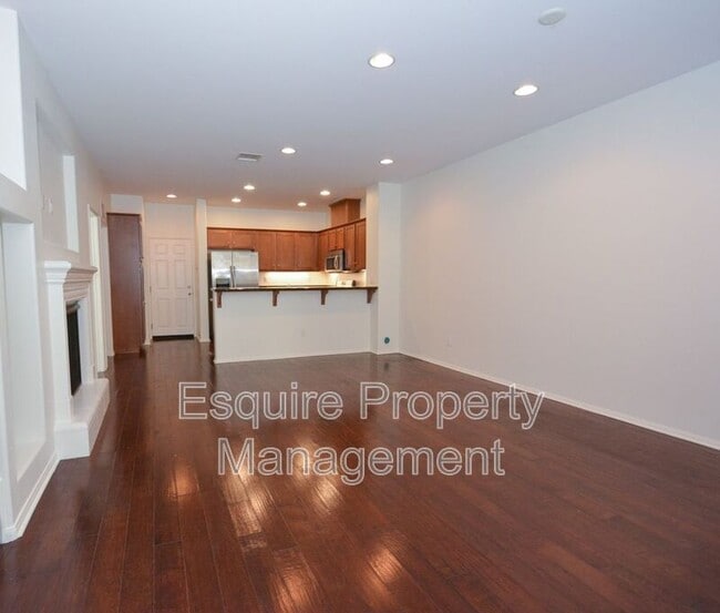 Building Photo - 320 Harbor Breeze Dr
