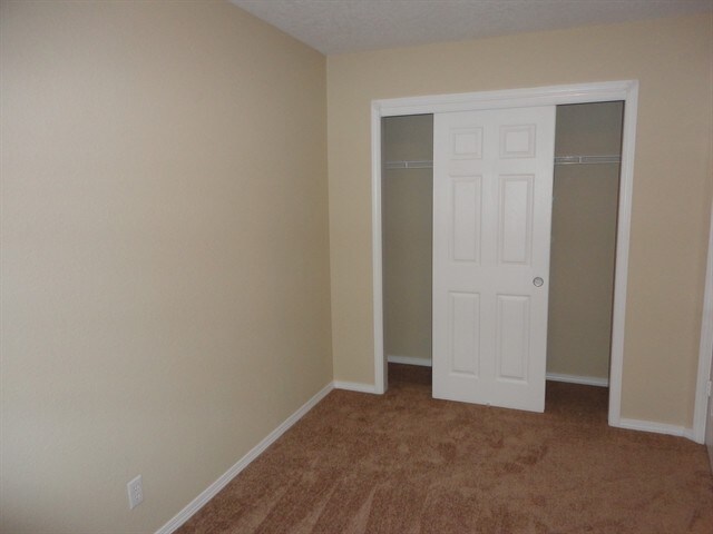 Building Photo - 5068 Westfield Dr NE