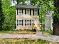 Building Photo - Newly Renovated Home in the Heart of Fount...