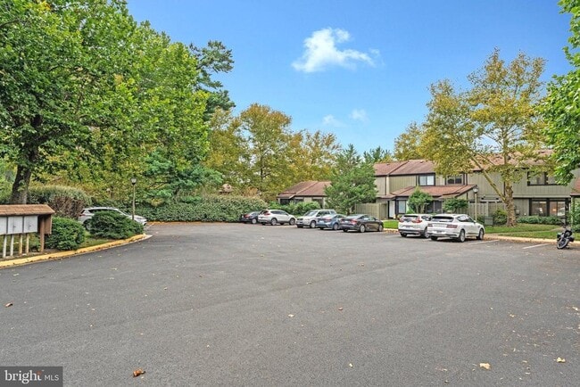 Building Photo - 3138 Babashaw Ct