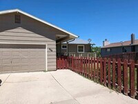 Building Photo - 226 Fort Laramie St