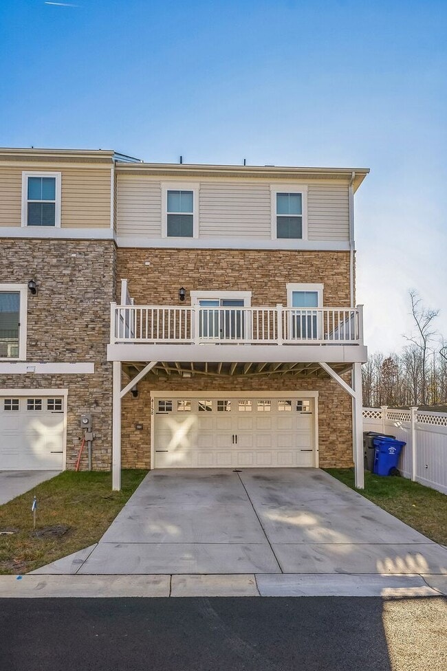 Building Photo - 4158 Skipton Pl