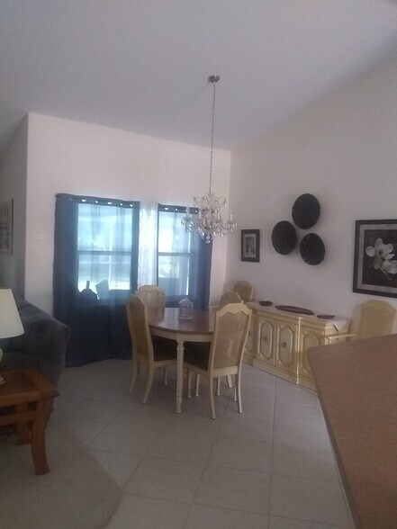Dining Room - 147 Filbert St