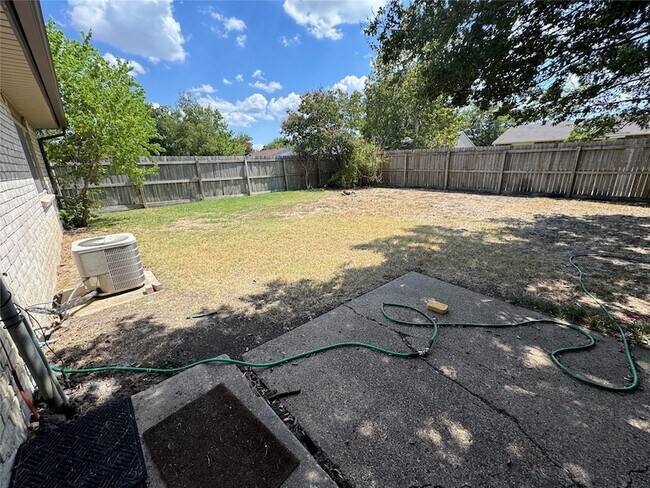 Building Photo - 5208 Norris Dr