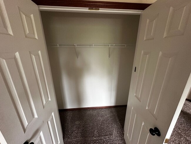 Building Photo - 3 Bed 3 Bath Townhome