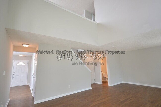 Building Photo - 905 Reedy Way