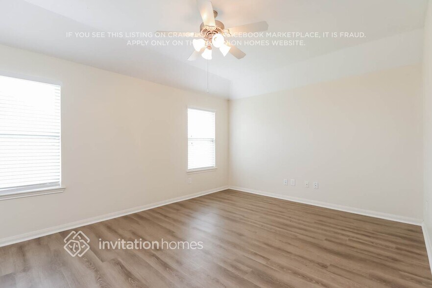 Building Photo - 8622 Doskocil Dr