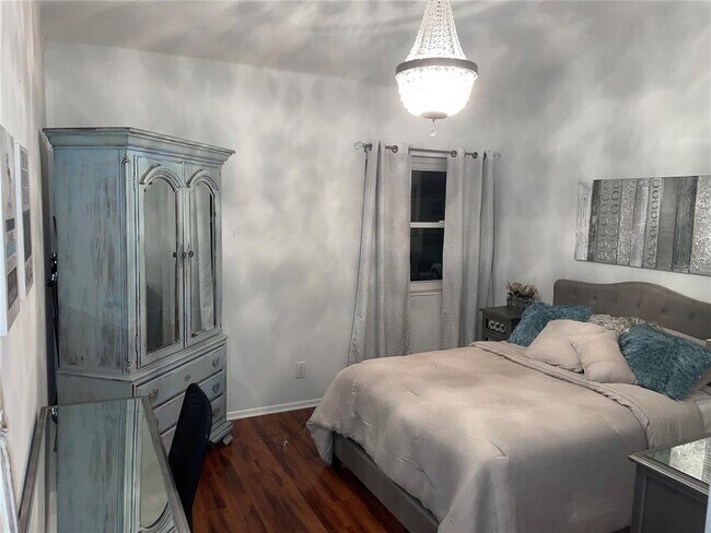 Building Photo - 4304 La Riviera Ct