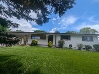 Building Photo - 11124 Farr Dr
