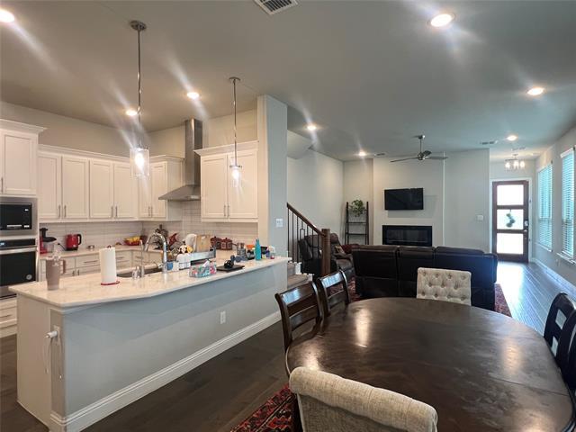 Building Photo - 4275 Curtiss Dr