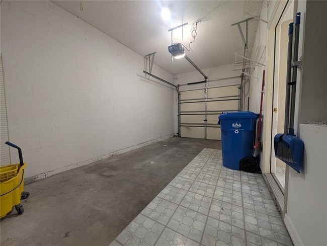 Building Photo - 4321 Deermont Cir