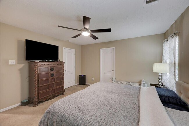 Building Photo - 6710 Lindale Springs Ln