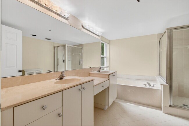 Building Photo - 5749 Gemstone Ct