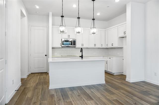 Building Photo - 630 Blue Rdg Dr