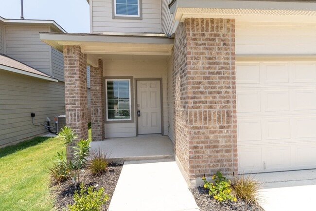 Building Photo - 2 Weeks Free! Smart-Home 3BR w/ Covered Patio in Legendary Trails – San Antonio