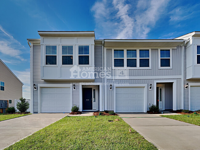 Primary Photo - 1608 Solandra Drive
