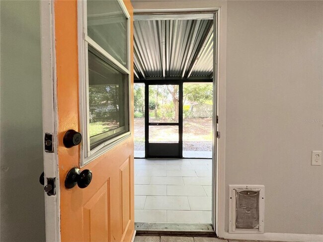 Building Photo - 7925 Napoleon St