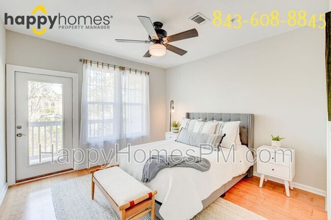 Building Photo - 2223 Chatelain Way