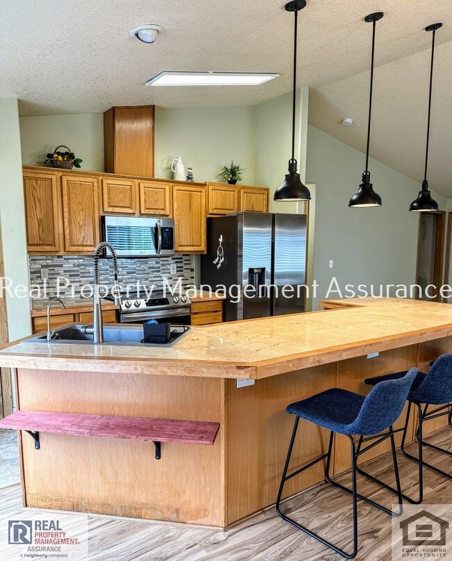 Building Photo - 2383 SE 61st Ln