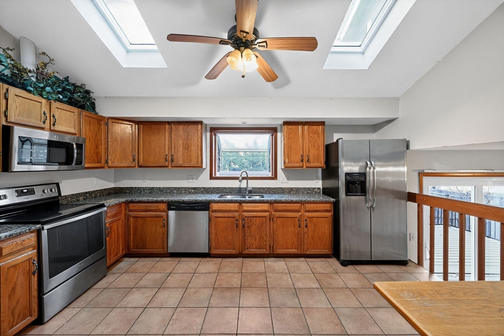 Building Photo - 4822 W 69th Dr