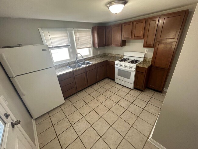 Building Photo - 4122 Craig Ave