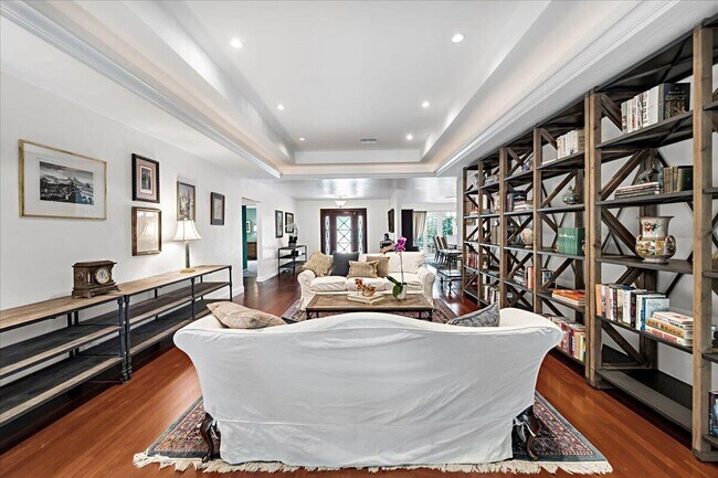 Building Photo - 2908 Banyan Blvd Cir NW