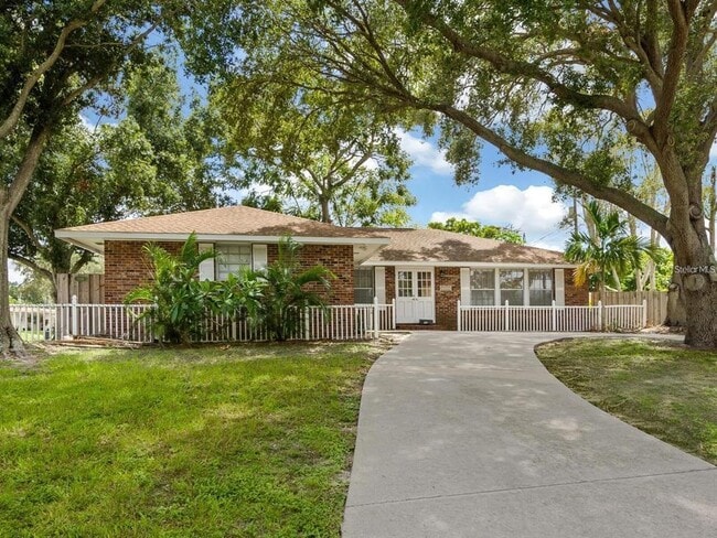 Building Photo - 2608 Constitution Blvd