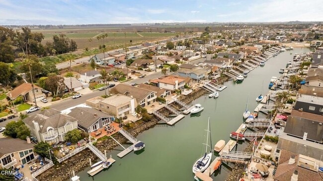Building Photo - 2957 Seaview Ave
