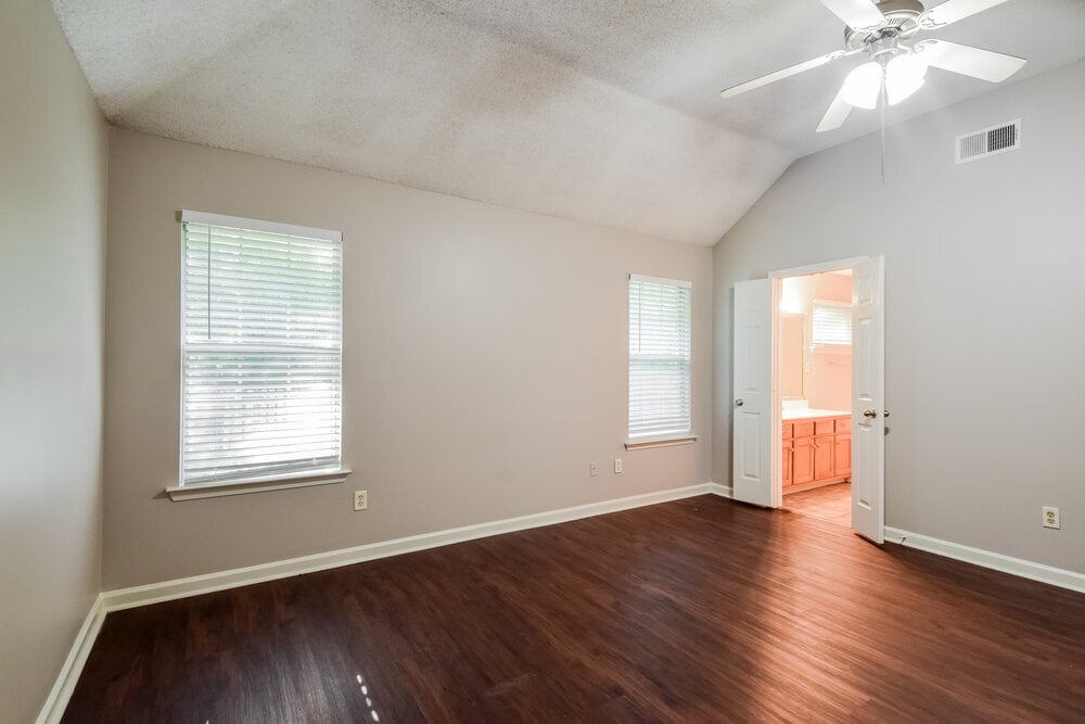 Building Photo - 5604 Corvin Ln
