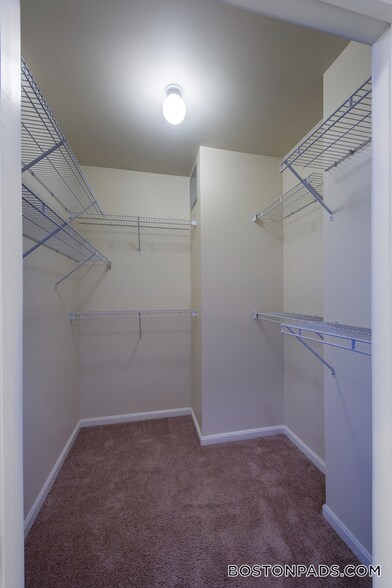 Building Photo - 311 Lowell St