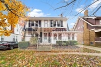 Building Photo - Beautifully maintained 3bd/1.5 bath Coloni...