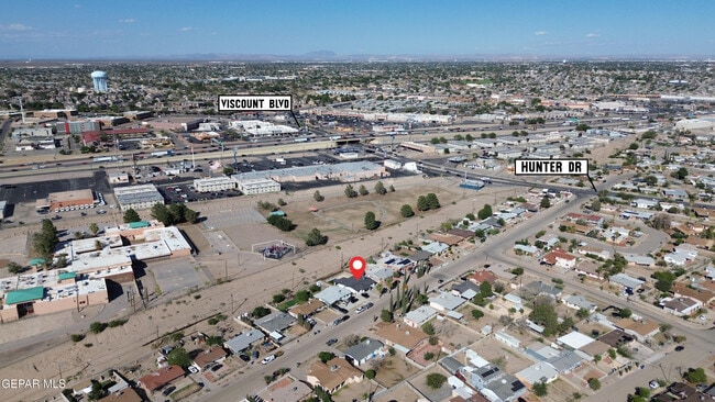 Building Photo - 7321 Cuba Dr