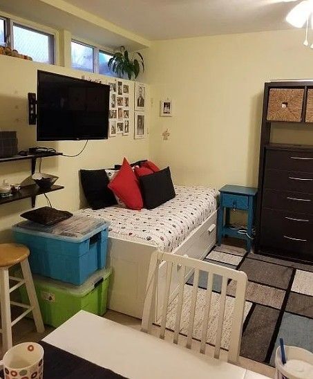 Building Photo - 187 Colon Ave