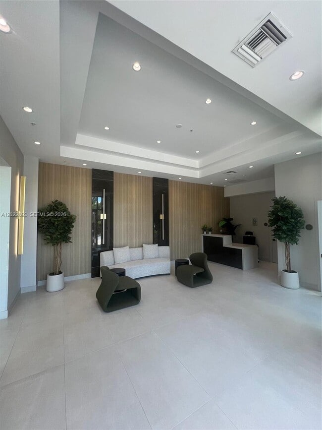 Building Photo - 7910 Harbor Island Dr