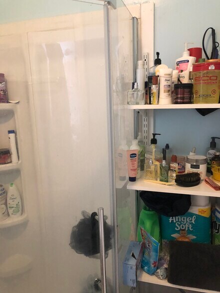 Building Photo - 83 Columbia St