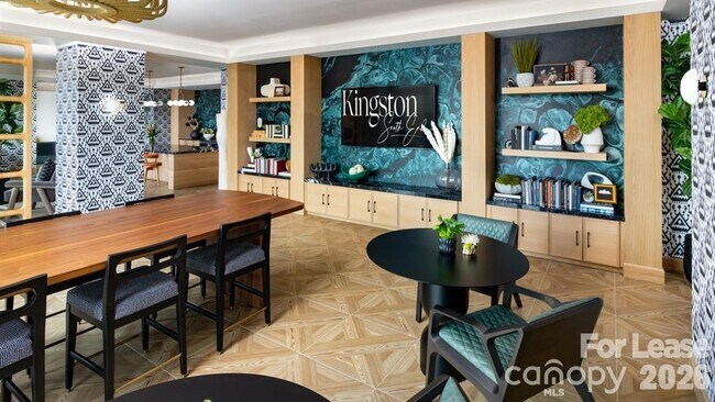 Building Photo - 124 E Kingston Ave