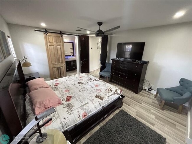 Building Photo - 13363 Pineapple Palm Ct