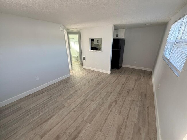 Building Photo - 1101 E 140th Ave