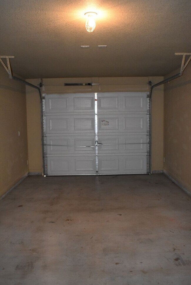 Building Photo - 2603 Cody Poe Rd